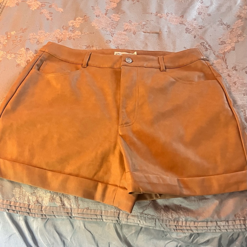 Avec Les Filles Tan Faux Leather shorts